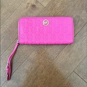 Michael Kors Hot Pink Wallet